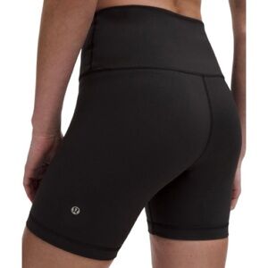 Wunder Train High-Rise Short 6"